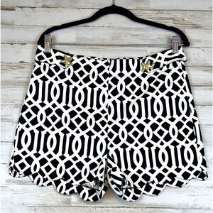 Mudpie Shorts Women’s Charlotte Size Med. Black White Lattice Scalloped Hem